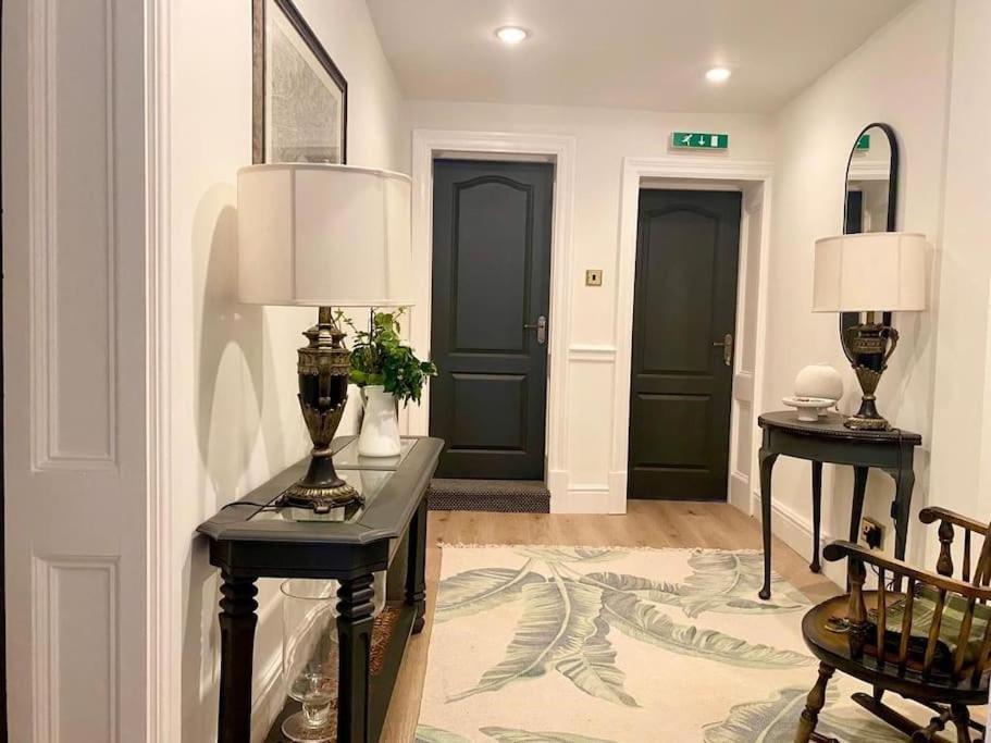 Lovely 2 Bedroom Apartment In Much Wenlock Exterior photo